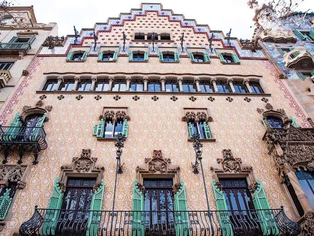 Foto 2 de Modernismo Oculto: Burguesía, Esclavismo y el Nacimiento del Eixample