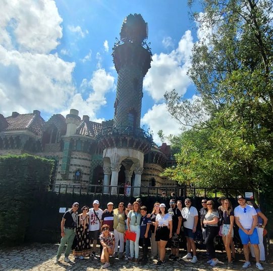 Foto 7 de Free Tour - Comillas ¡modernista, marinera y de cine!