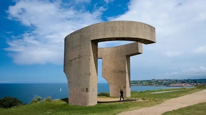 Foto 5 de Free tour por el casco antiguo de Gijón