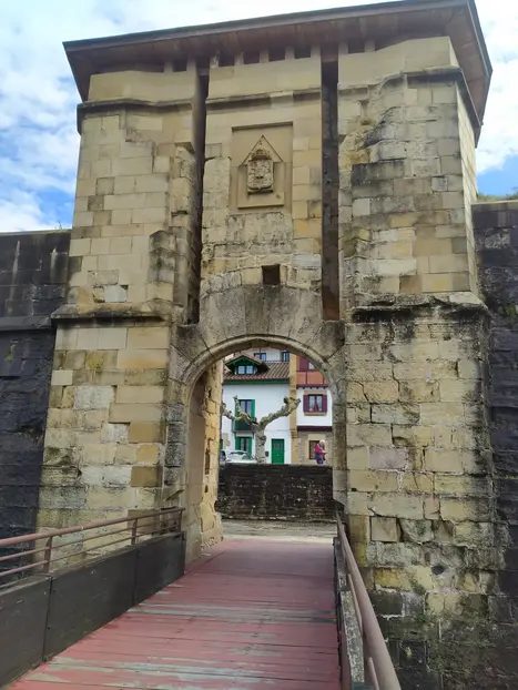 Foto 14 de HONDARRIBIA ¡No te arrepentirás!