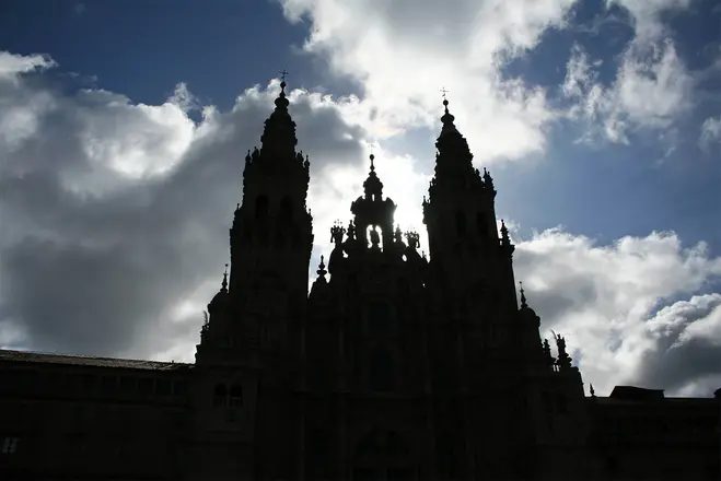 Foto 2 de Free Tour Santiago Esencial: Descubre el Alma de la Ciudad