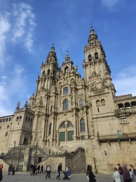 Free tour Santiago ¡Ven a conocer mi ciudad!