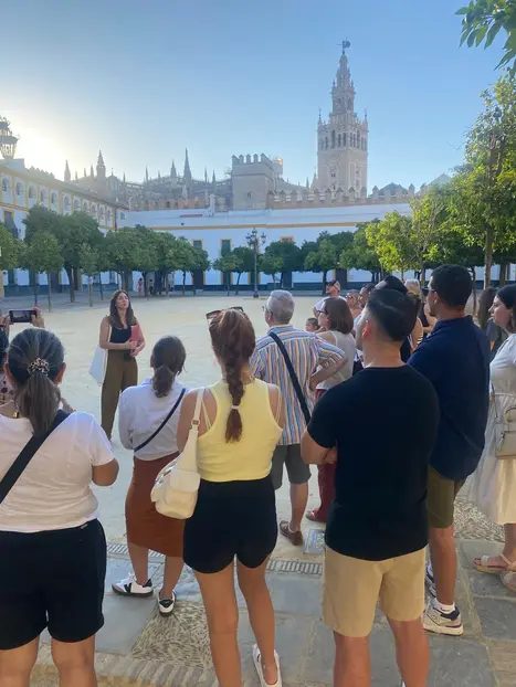 Foto 4 de Free Tour Sevilla Completa + Judería | Guías Sevillanos ¡Lo verás TODO!