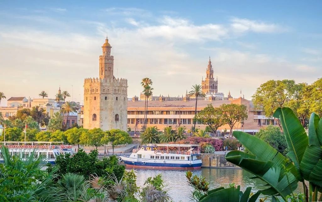 Foto 7 de Free Tour Sevilla Completa + Judería | Guías Sevillanos ¡Lo verás TODO!