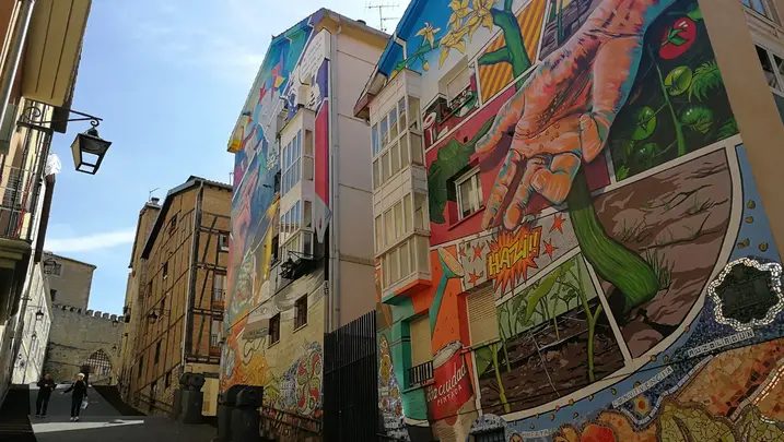 Foto 4 de Free Tour VITORIA IMPRESCINDIBLE