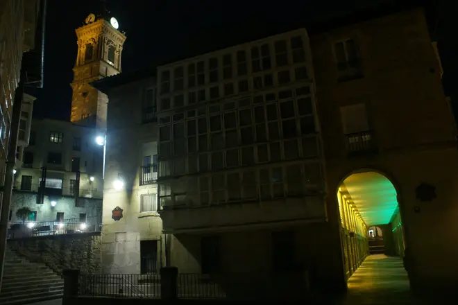 Foto 4 de Free tour nocturno VITORIA DE LEYENDA