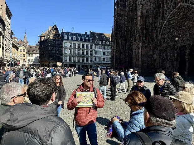 Foto 4 de Centro Histórico de Estrasburgo & Petite France con un Historiador + Audífonos