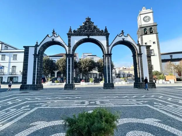 Foto 2 de Tour Ponta Delgada, imprescindible