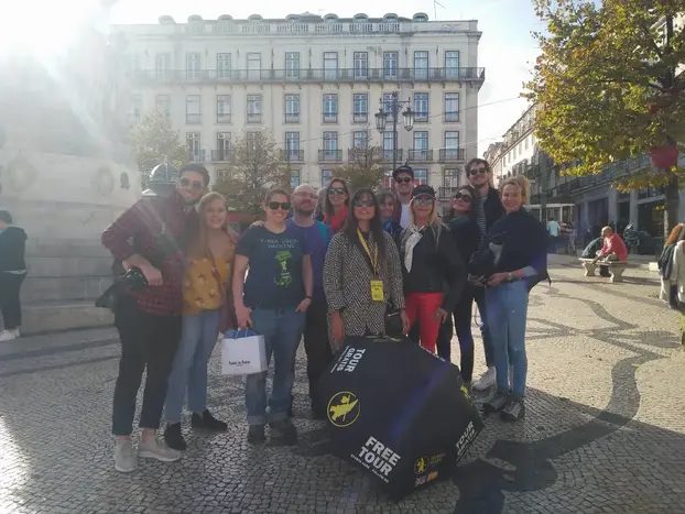 Foto 7 de Free Tour de Lisboa: Historia, Datos Divertidos y Degustaciones Gratis