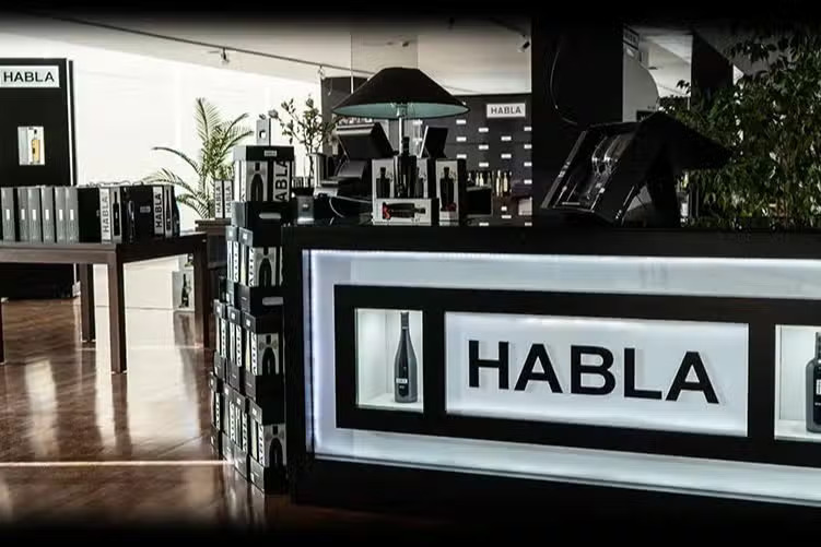 Visita a las bodegas Habla