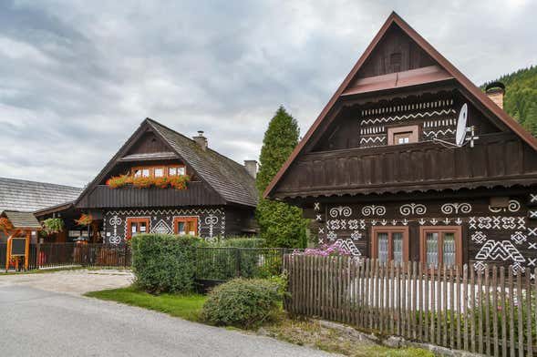 Excursión a Cicmany + Baños termales de Rajecké Teplice