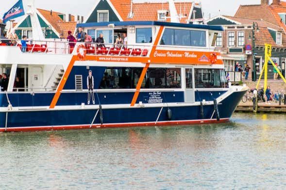 Ferry a Marken