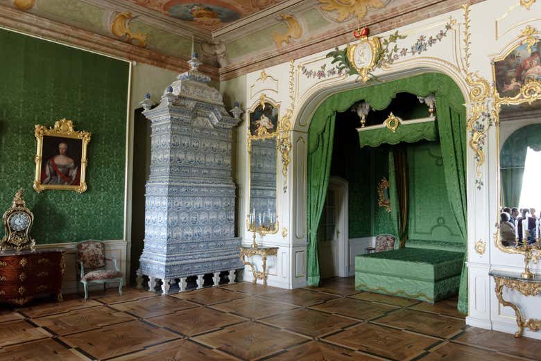 Excursión a la Colina de las Cruces, Palacio Rundale y Castillo de Bauska
