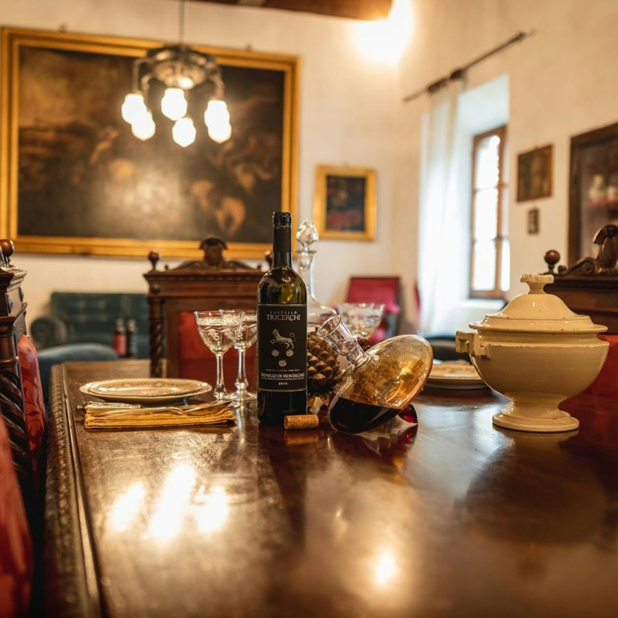 Montalcino: Visita Guiada a los Viñedos + Degustación de Vinos en el Castillo