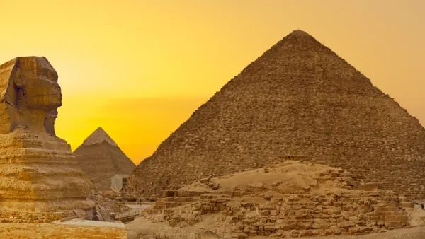 Excursión a las Pirámides de Guiza, Saqqara y Menfis desde El Cairo
