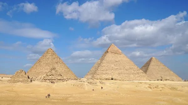 Tour por las pirámides de Guiza y El Cairo en un día