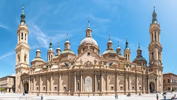 Visita Guiada por la Basílica del Pilar y la SEO de El Salvador