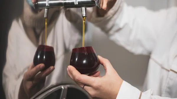 Visita guiada por una almazara de Baeza con cata de aceite