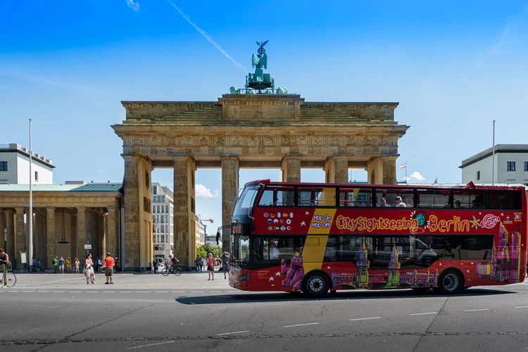 Billete Crucero por el río Spree + Bus Turístico Berlín (Todas las rutas)