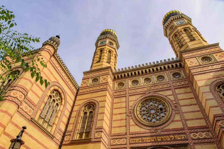 Museo Judío Húngaro y Sinagoga Dohány acceso rápido + Billete Bus Turístico Budapest 24 horas