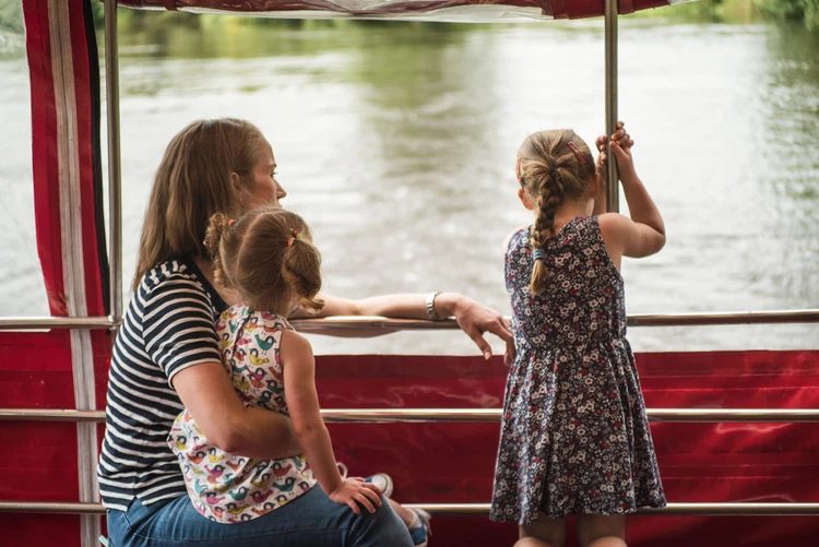 Crucero y recorrido en bus por la ciudad de York con City Sightseeing