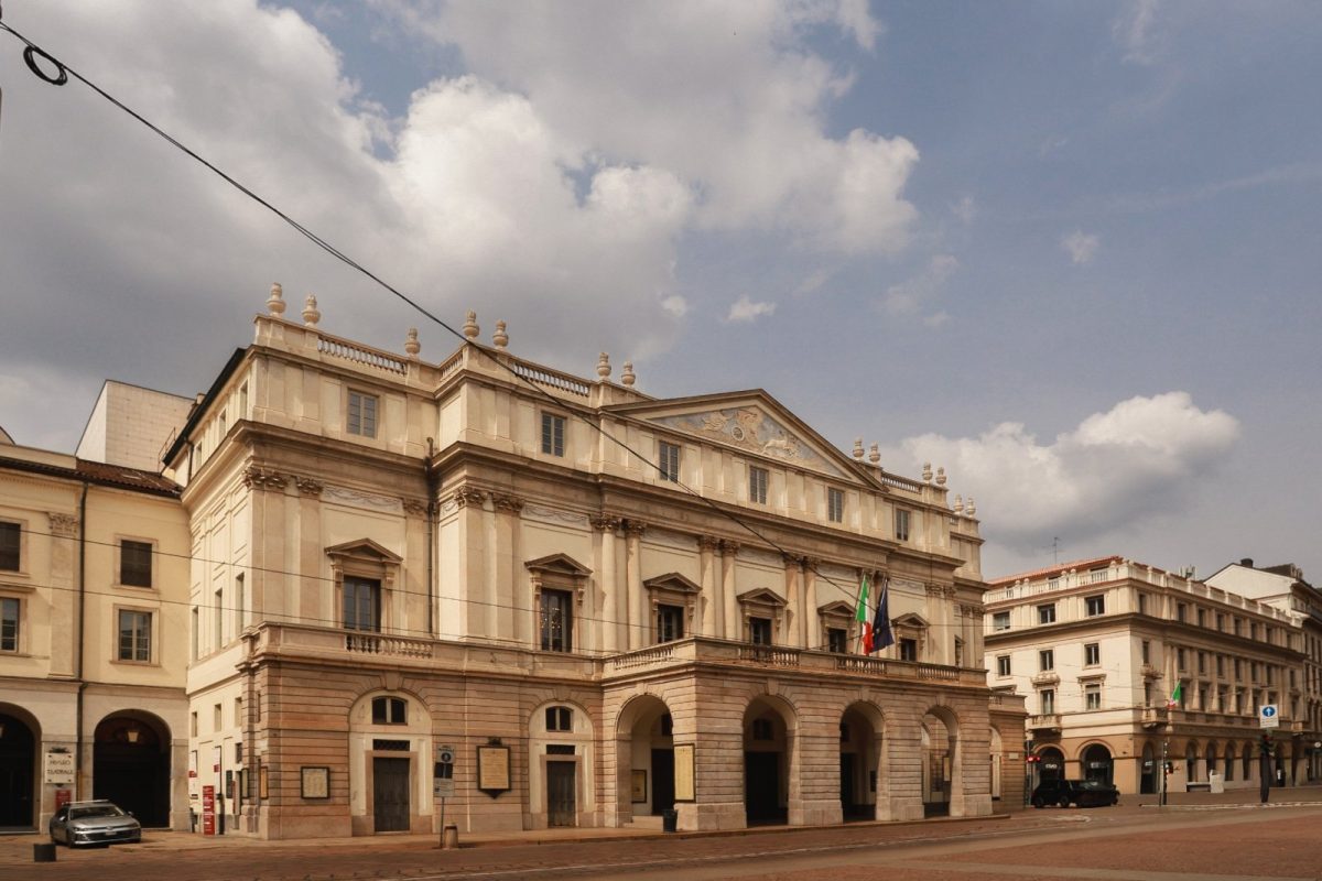 Foto 7 de Tour Guiado a Pie por Milán: Duomo y Centro Histórico