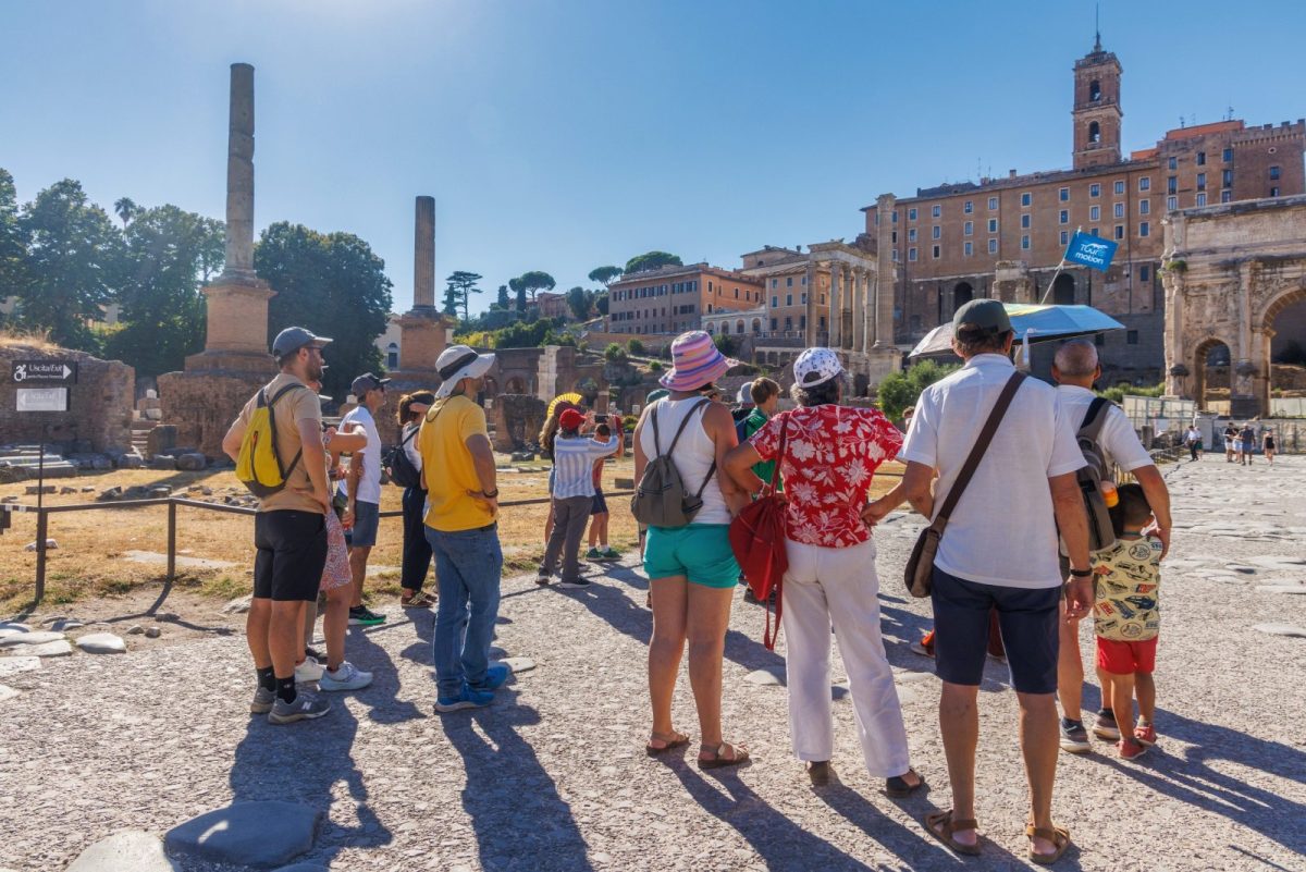 Foto 4 de Arena del Coliseo: Visita Guiada con Foro Romano y Palatino