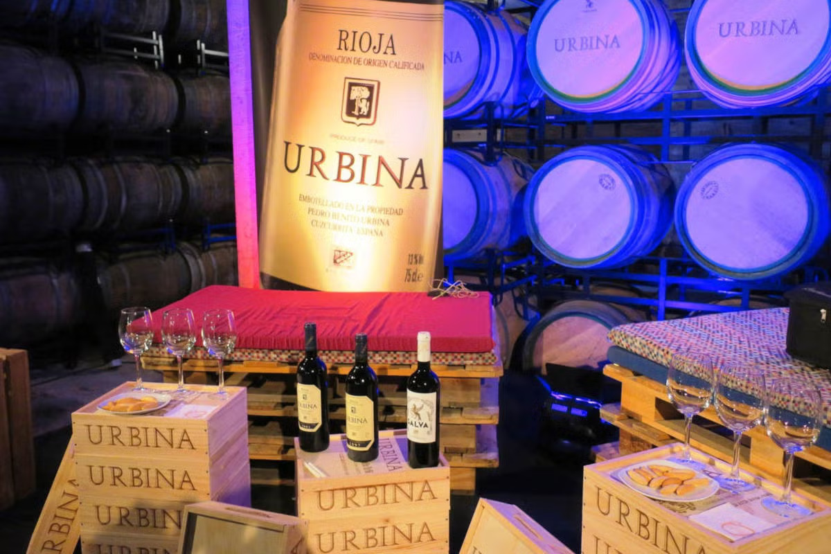 Visita por las bodegas Urbina