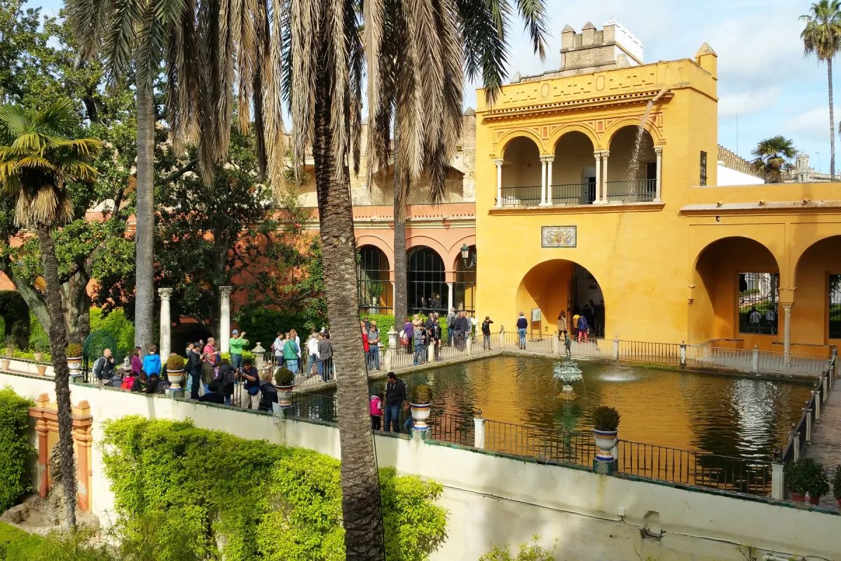 Foto 7 de Sevilla Monumental: Alcázar, Catedral y Giralda
