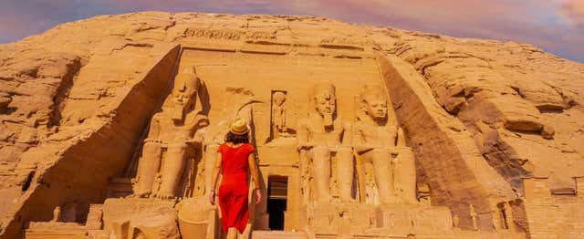 Excursión de 2 días a Abu Simbel + Espectáculo de luz y sonido
