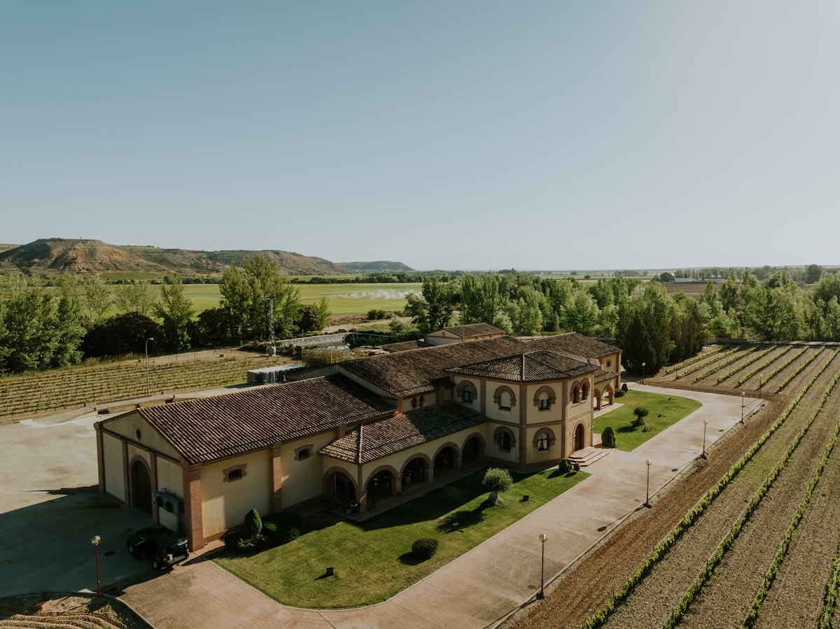 Bodegas y viñedos Vega Real