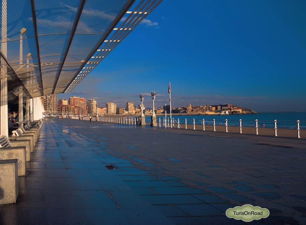 Foto 4 de Gijón