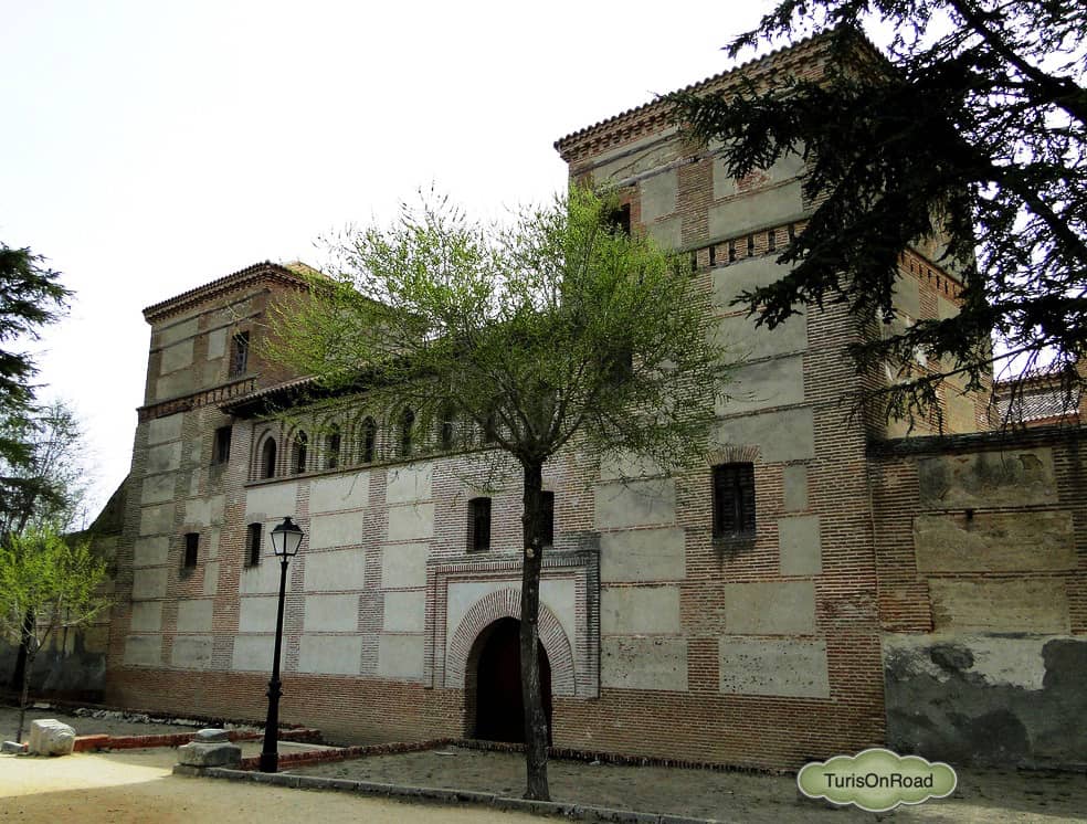 Foto 2 de Madrigal de las Altas Torres