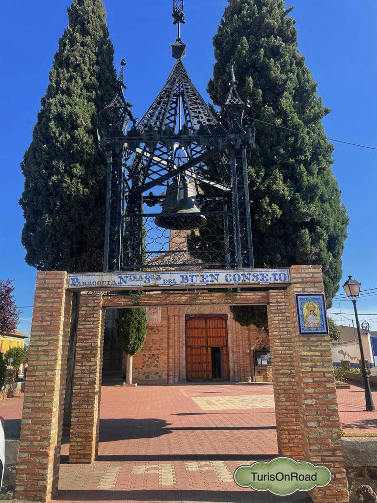 Foto 3 de Iglesia de Nuestra Señora del Buen Consejo y San Antón