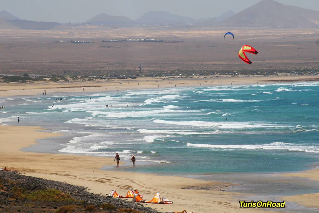 Foto 2 de Playa salvaje de Famara