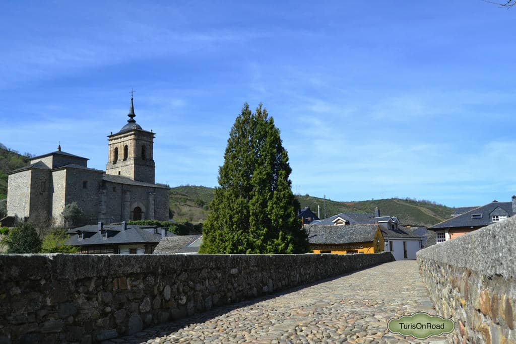Foto 2 de Iglesia de San Nicolás de Bari