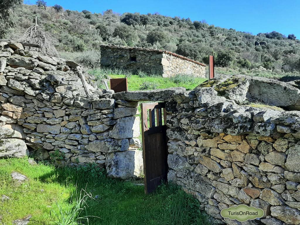 Foto 4 de Ecomuseo de las Majadas Arribeñas