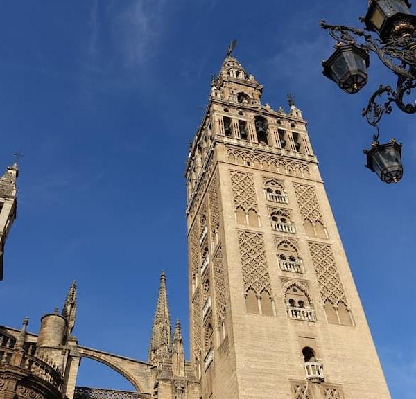 VISITA GUIADA DE LA CATEDRAL DE SEVILLA Y GIRALDA